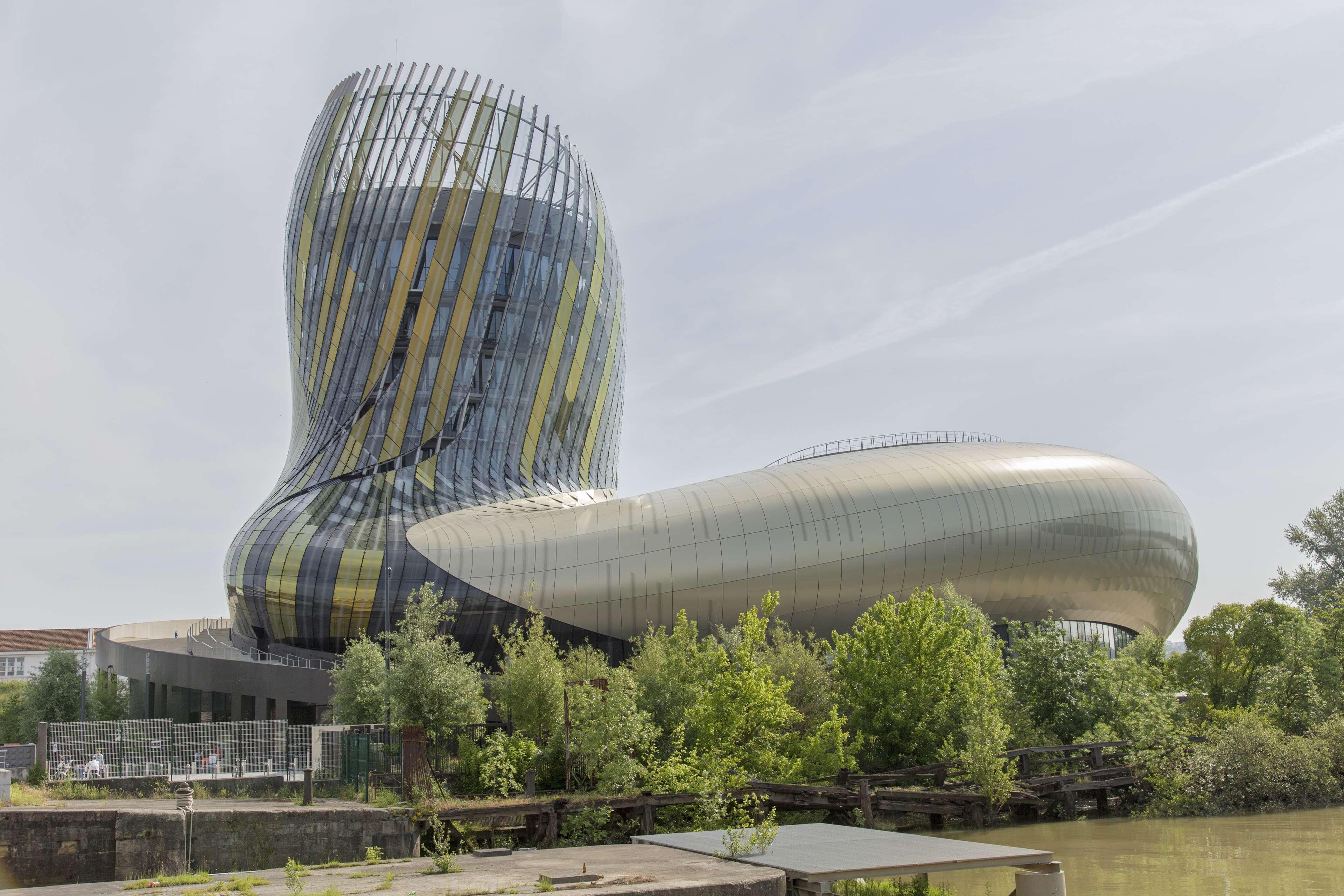 Kyriad Bordeaux Nord Sainte Eulalie Exteriör bild